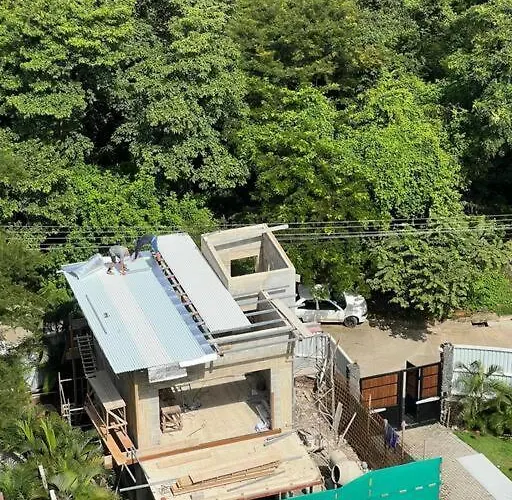 Villa Casa Indy 3bdrm With Pool In Town Centre *