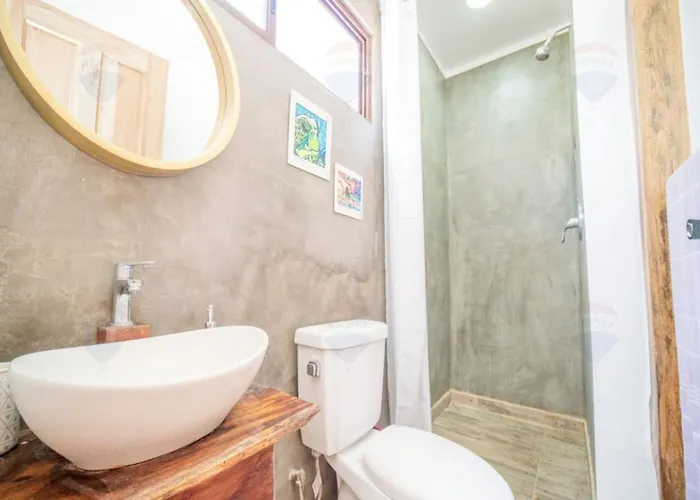 Casa Indy 3bdrm With Pool In Town Centre *